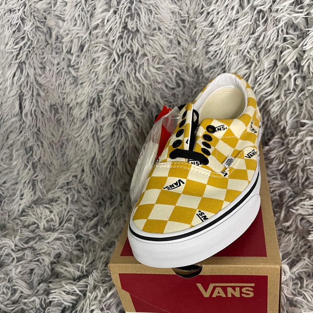 BRAND NEW VANS Era Big Check Yellow White Low Top Men 8/Women 9.5